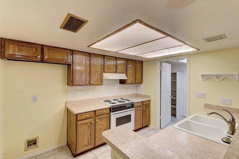 2265 E Flossmoor Cir, Mesa, AZ 85204 photo 15