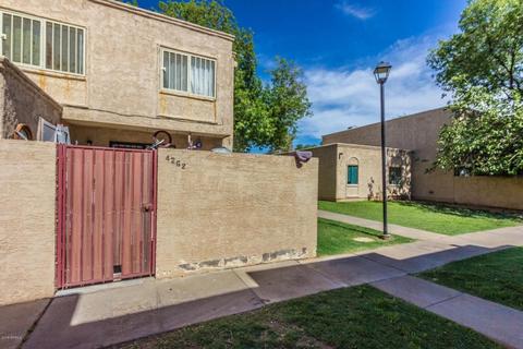 4262 N 68th Dr, Phoenix, AZ 85033 photo 2