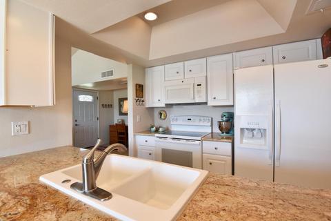 928 E Diamond Dr, Tempe, AZ 85283 photo 8