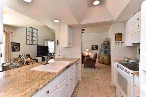 928 E Diamond Dr, Tempe, AZ 85283 photo 7