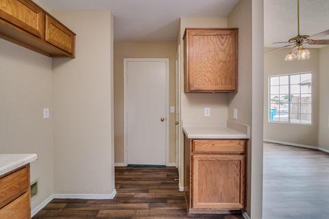 3021 E Utopia Rd, Phoenix, AZ 85050 photo 11
