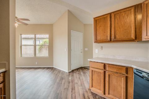 3021 E Utopia Rd, Phoenix, AZ 85050 photo 12