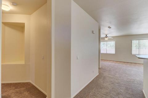 2825 S 65th Ln, Phoenix, AZ 85043 photo 4