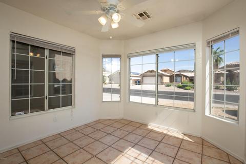 2239 E Morrow Dr, Phoenix, AZ 85024 photo 2