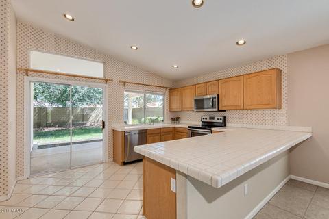 3530 E Kerry Ln, Phoenix, AZ 85050 photo 10