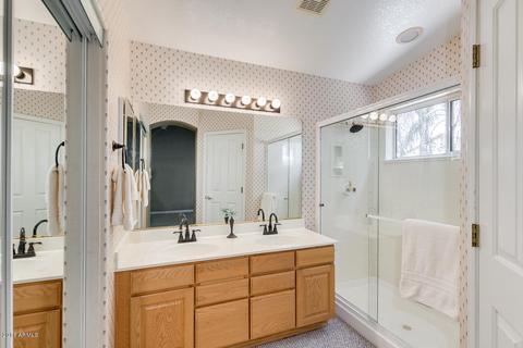 3530 E Kerry Ln, Phoenix, AZ 85050 photo 17