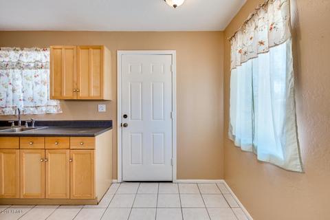 1746 E Sunland Ave, Phoenix, AZ 85040 photo 15