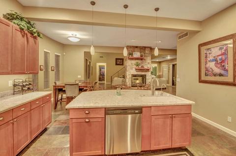 7611 E Palm Ln, Mesa, AZ 85207 photo 11