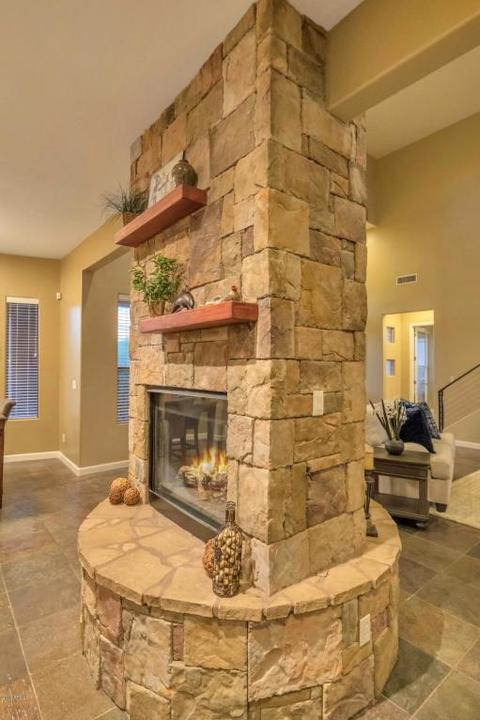 7611 E Palm Ln, Mesa, AZ 85207 photo 29