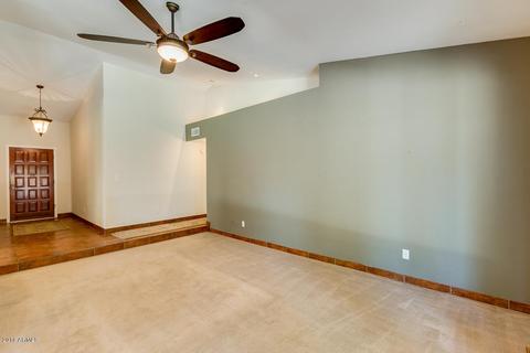 4316 E Betty Elyse Ln, Phoenix, AZ 85032 photo 4