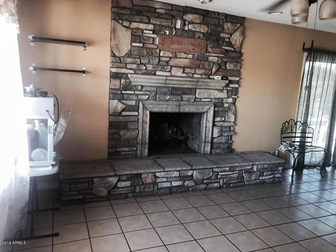 131 E Jacaranda St, Mesa, AZ 85201 photo 6