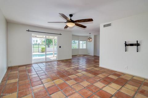 2025 E Cairo Dr, Tempe, AZ 85282 photo 4