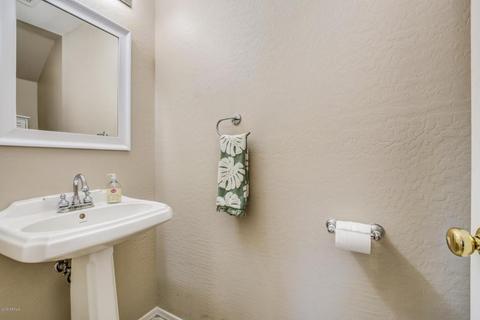 1903 E Patrick Ln, Phoenix, AZ 85024 photo 8