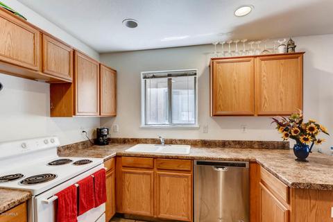 2916 Eberle Ln, Phoenix, AZ 85032 photo 4