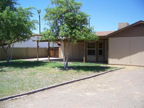 331 E Desert Ln, Gilbert, AZ 85234 photo 11