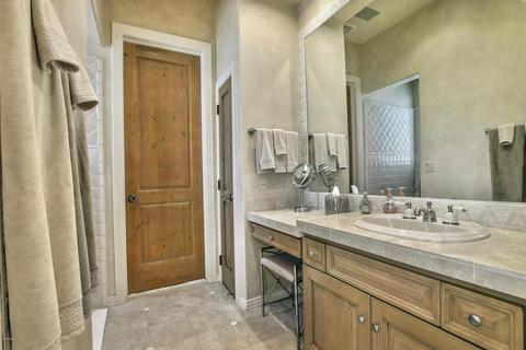 5104 E Palomino Rd, Phoenix, AZ 85018 photo 24