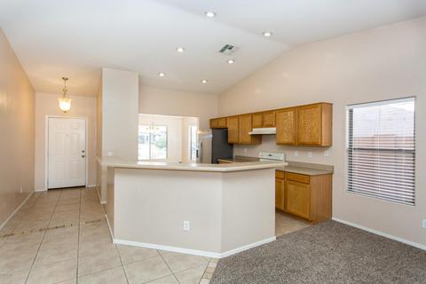 2418 W Carson Rd, Phoenix, AZ 85041 photo 5