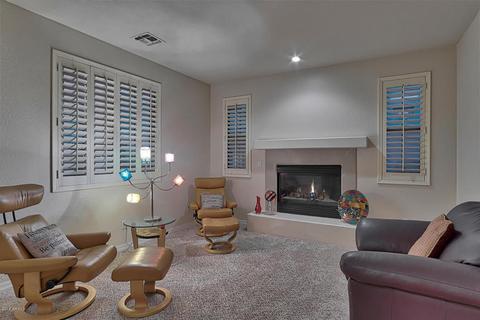 3979 E Crest Ln, Phoenix, AZ 85050 photo 7