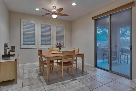 3979 E Crest Ln, Phoenix, AZ 85050 photo 4