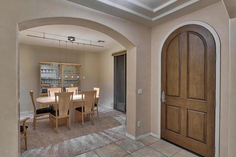 3979 E Crest Ln, Phoenix, AZ 85050 photo 15