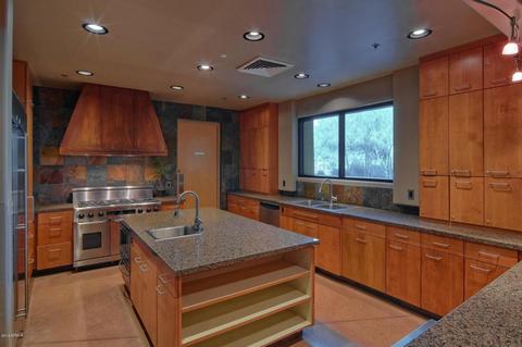 3979 E Crest Ln, Phoenix, AZ 85050 photo 42