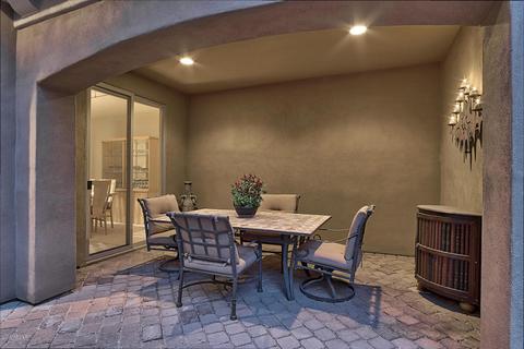 3979 E Crest Ln, Phoenix, AZ 85050 photo 12
