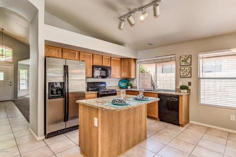 3957 E Douglas Loop, Gilbert, AZ 85234 photo 3