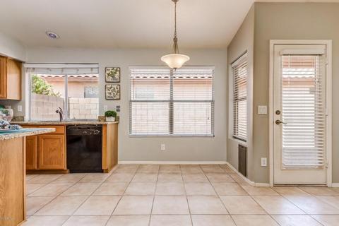 3957 E Douglas Loop, Gilbert, AZ 85234 photo 4