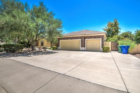 2051 E Norcroft St, Mesa, AZ 85213 photo 4