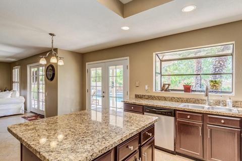 990 E Divot Dr, Tempe, AZ 85283 photo 9