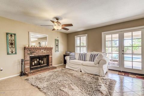 990 E Divot Dr, Tempe, AZ 85283 photo 8