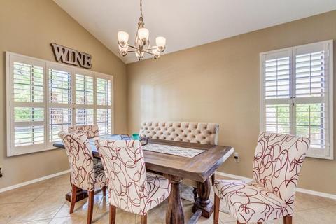 990 E Divot Dr, Tempe, AZ 85283 photo 4