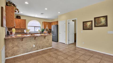 4067 E Azalea Dr, Gilbert, AZ 85298 photo 5