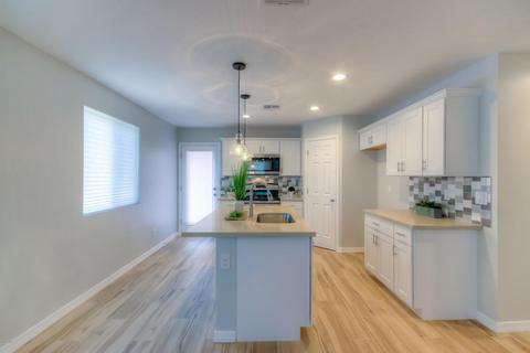 1713 E Illini St, Phoenix, AZ 85040 photo 4
