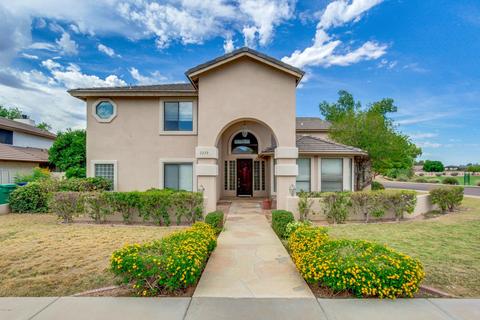 2239 E Leonora St, Mesa, AZ 85213 photo 2