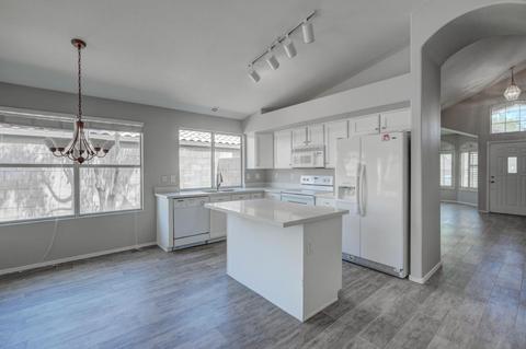 3864 Encinas Ave, Gilbert, AZ 85234 photo 8