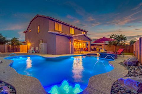 2208 E Gillcrest Rd, Gilbert, AZ 85298 photo 2