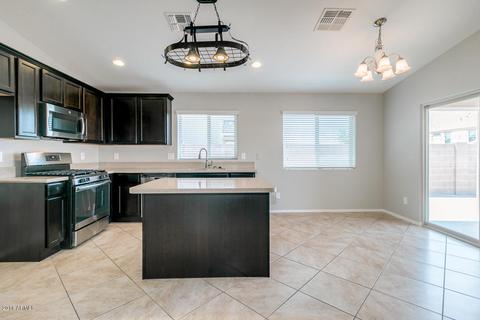 2206 E Hazeltine Way, Gilbert, AZ 85298 photo 7