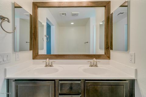 2206 E Hazeltine Way, Gilbert, AZ 85298 photo 10
