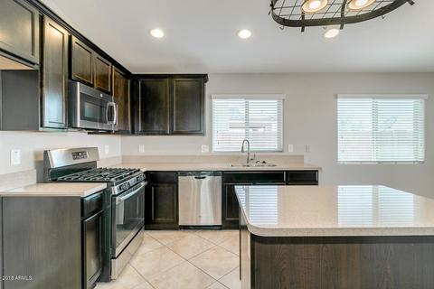 2206 E Hazeltine Way, Gilbert, AZ 85298 photo 4