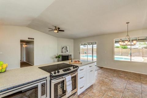 6637 Ensenada St, Mesa, AZ 85205 photo 3