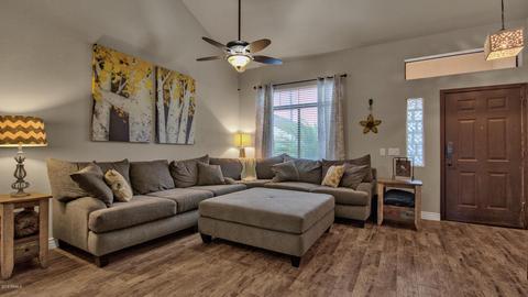 2033 E Patrick Ln, Phoenix, AZ 85024 photo 6