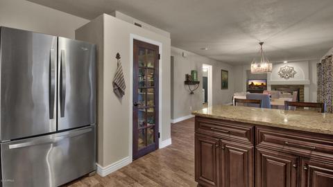 2033 E Patrick Ln, Phoenix, AZ 85024 photo 11