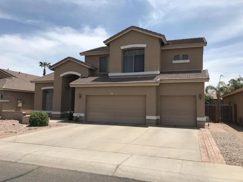 1365 E Black Diamond Dr, Gilbert, AZ 85296 photo 1