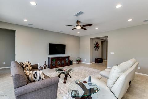 10654 E Kinetic Dr, Mesa, AZ 85212 photo 6