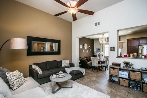 3955 E Cat Balue Dr, Phoenix, AZ 85050 photo 4