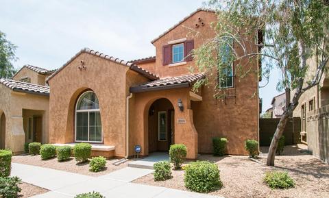 3955 E Cat Balue Dr, Phoenix, AZ 85050 photo 1