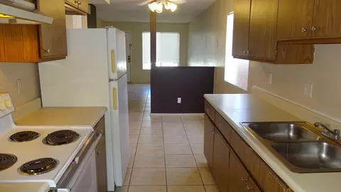 2840 E Capri Cir, Mesa, AZ 85204 photo 6