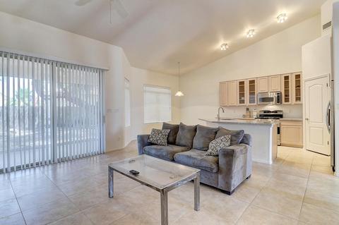 218 E Palomino Ct, Gilbert, AZ 85296 photo 9