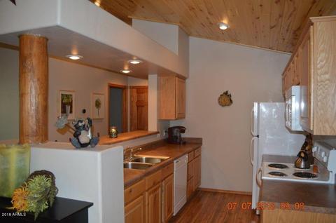 2322 S Buffalo Loop, Overgaard, AZ 85933 photo 5